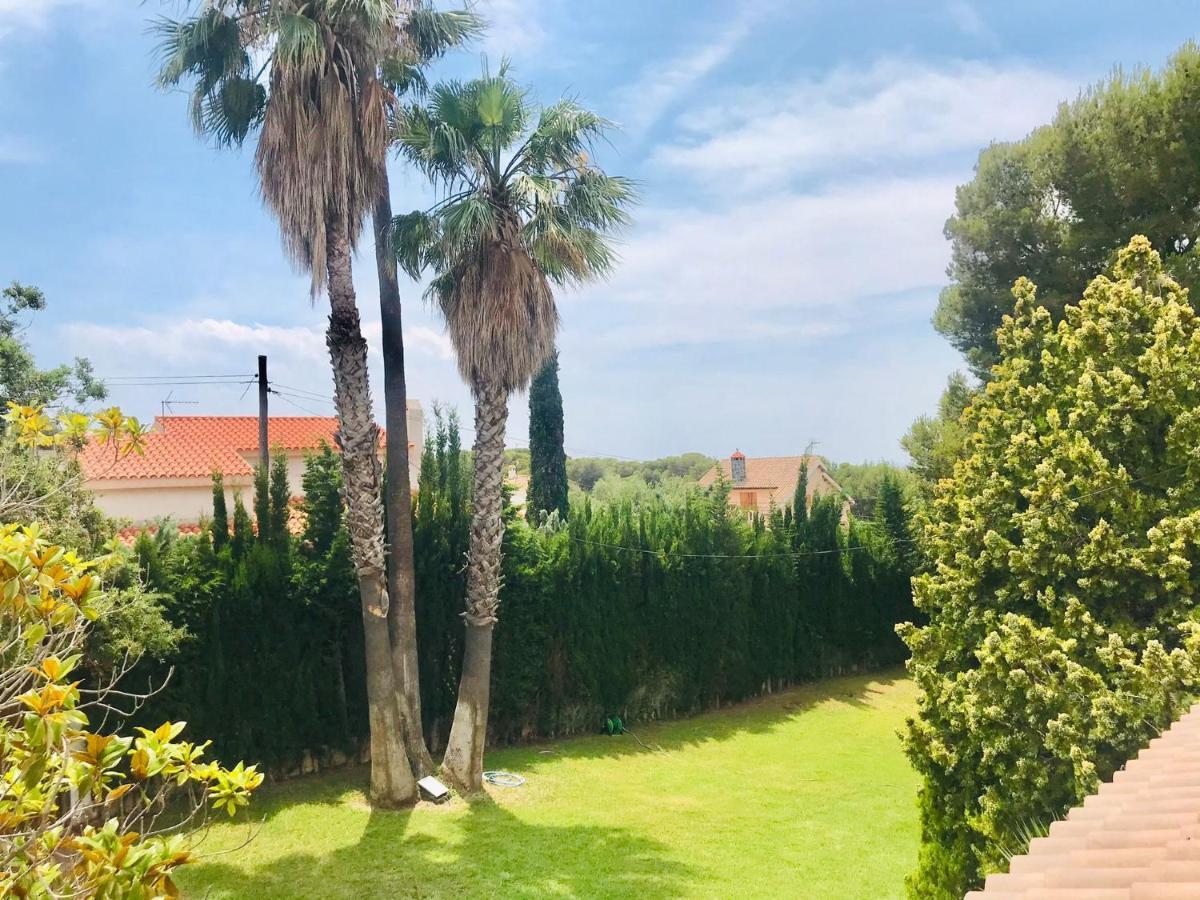 Casa mediterránea con gran jardín y piscina a 500 m de la playa Roda de Bará Exterior foto